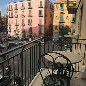 Oda ve Kahvaltı Sansevero, Napoli